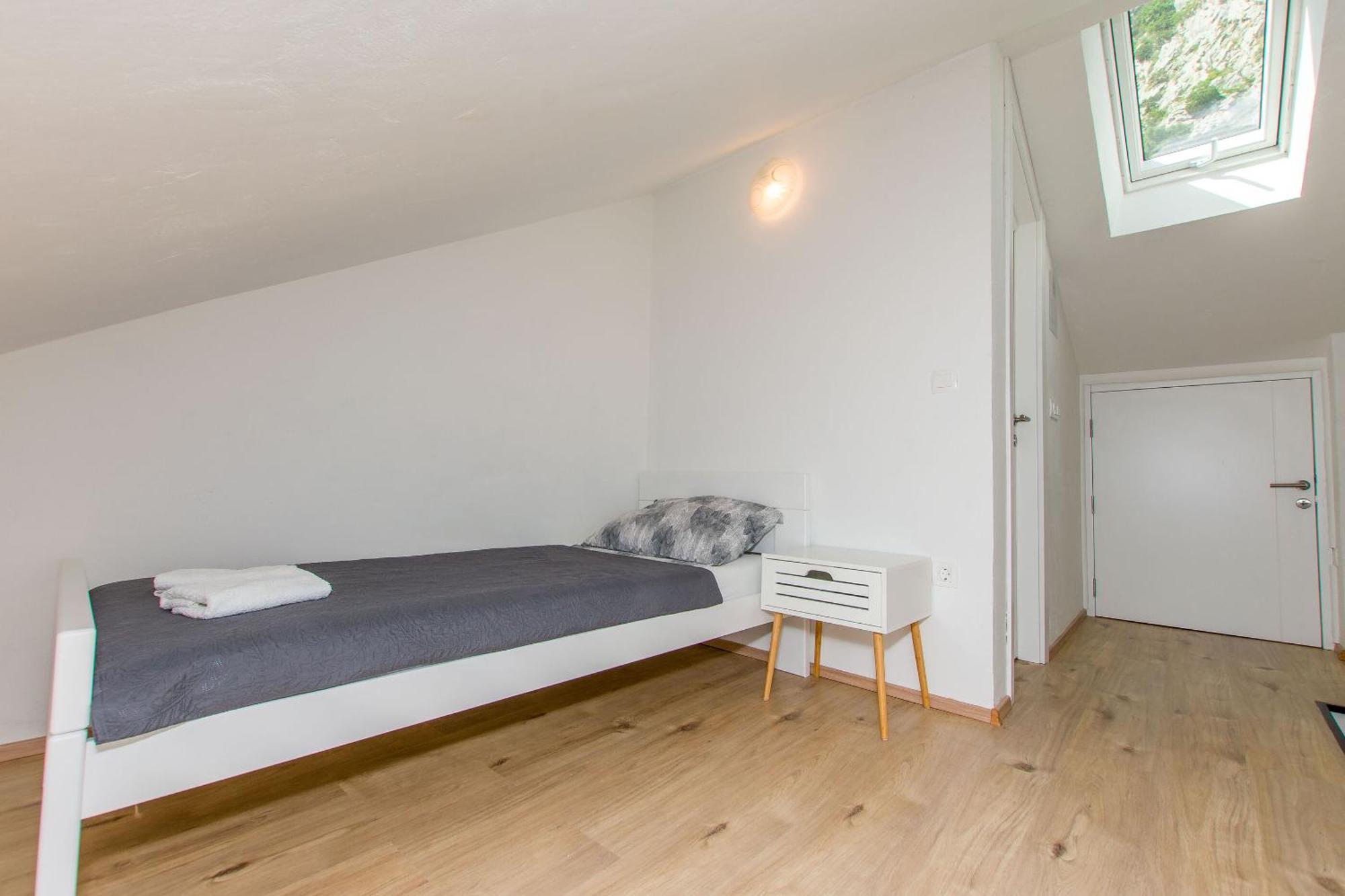Apartment Petea Omiš Eksteriør billede